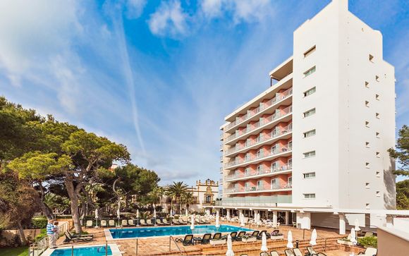 Hotel & Apartments Leman 4*