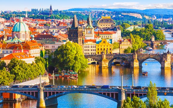 MOODs Charles Bridge 4*