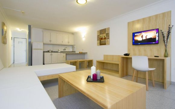 Ereza Apartamentos los Hibiscos 