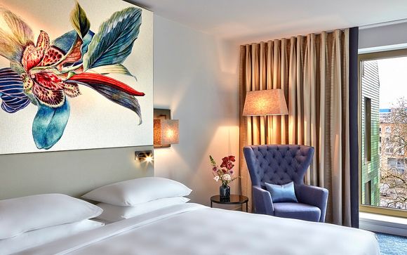 Hyatt Regency Amsterdam 5*