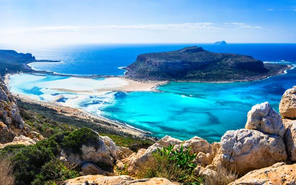 Viaggio falla scoperta dell'isola con auto inclusa