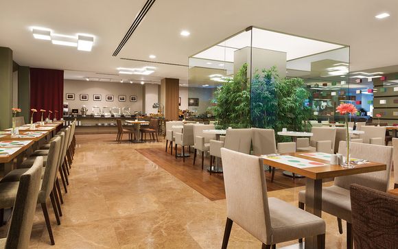 Ramada Istanbul Taksim 4*