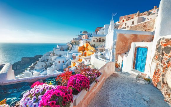 Mari Kristin Beach Hotel 4* + Bella Santorini 4*