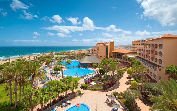 Elba Sara Beach & Golf Resort 4*
