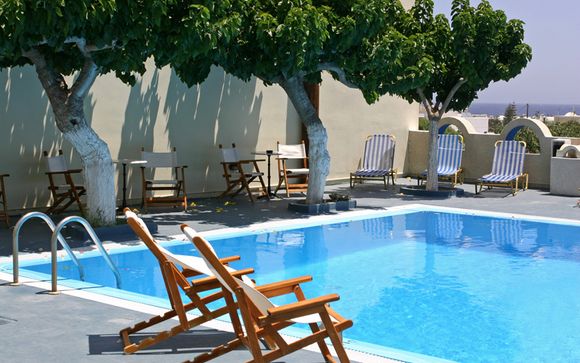 Kamari - Artemis Hotel