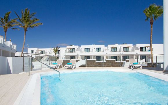 Aqua Suites Boutique Hotel 4*