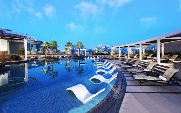 5* moderno e di design con vista mozzafiato sulla città