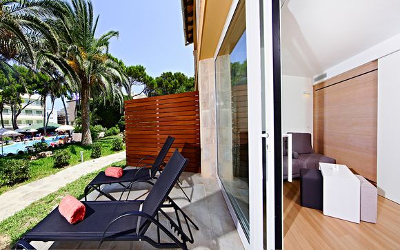 Hotel & Spa S'Entrador Playa 4*