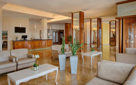 Hotel NH Ancona 4*