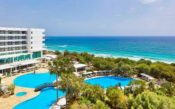 Grecian Bay Hotel 5*