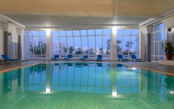 Hotel Vincci Helios Beach 4*