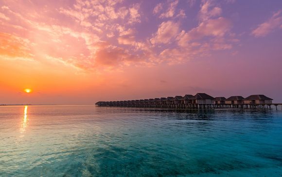 LUX* South Ari Atoll 5* 