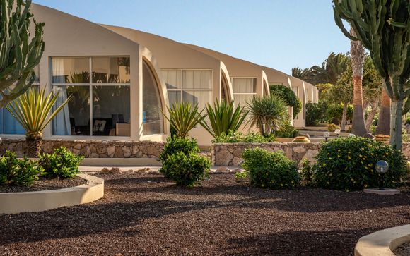 Hotel LIVVO Risco del Gato Suites 4*