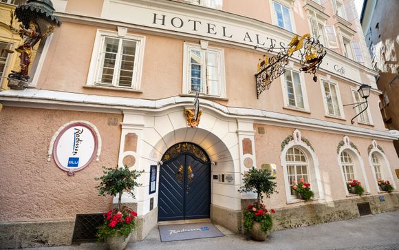 Radisson Blu Hotel Altstadt 5*