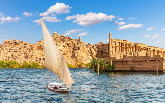 Optional excursions & extras