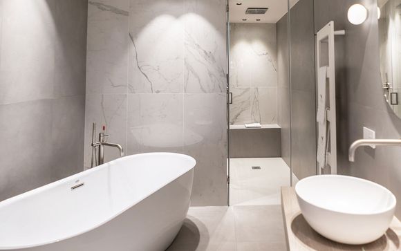 Your excursions & extras