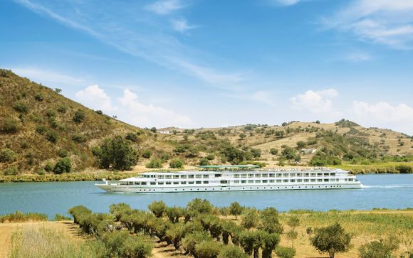 Welcome aboard the MS La Belle de Cadix