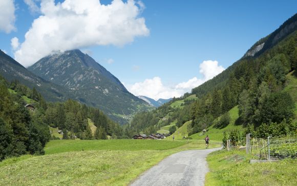 Your optional extras & excursions