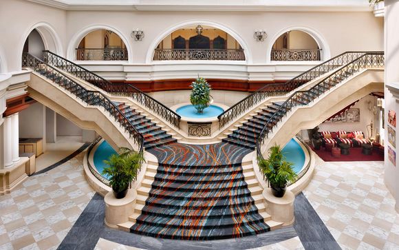 Mövenpick Movenpick Bur Dubai 5*