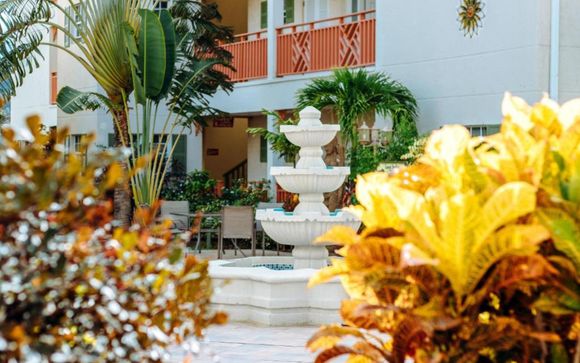 Bay Gardens Beach Resort & Spa 4*