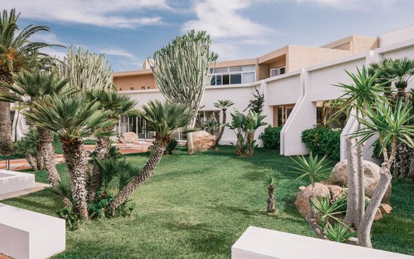 Mangia's Pollina Resort 4*