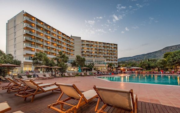 Evia Riviera Resort 4*
