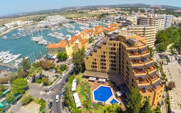Dom Pedro Marina 4*