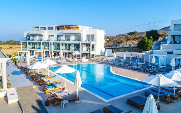 Harmony Crest Resort & Spa 4*