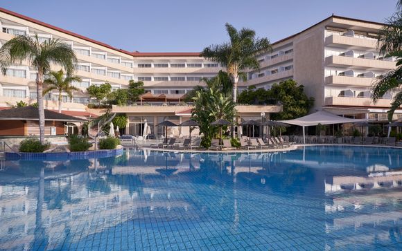 Atlantica Bay Hotel 4* 