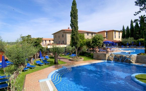 Villa Paradiso Village 4*