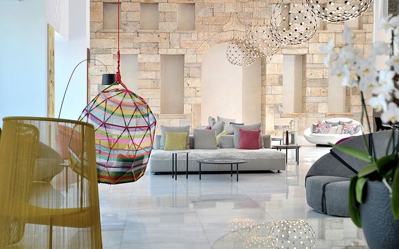 Athenaeum Grand Hotel 4*