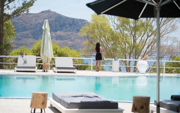 Akra Morea Hotel & Residences 4*