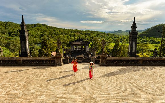 Discover the Captivating Culture of Vietnam in Style