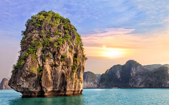 Luxury Vietnam Tour with Optional Mui Ne Extension
