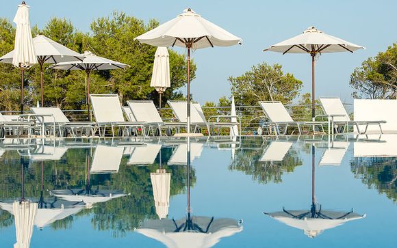 Balearic Bliss Along 900m of Coastline