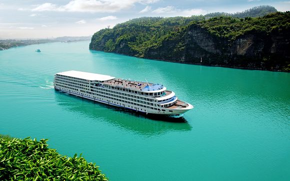 Authentic China and Cruise on the Yangtze River