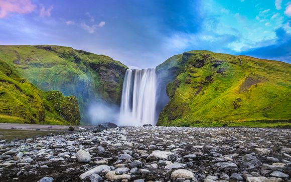 Centerhotel Midgardur 4* with Included Excursions