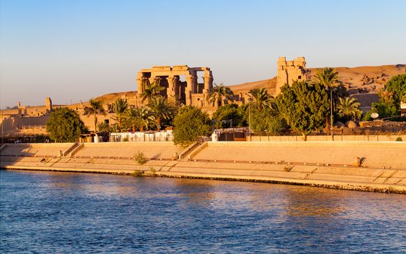 Nile Cruise & AMC Royal Hotel & Aqua Park 5*