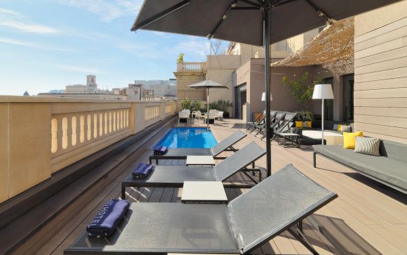 Reviews H10 Urquinaona Plaza 4 Barcelona Voyage Prive