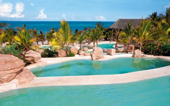Swahili Beach Resort 5* and Safari