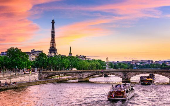 VIP Paris Yacht Hotel 4* - Paris - Up to -70% | Voyage Privé