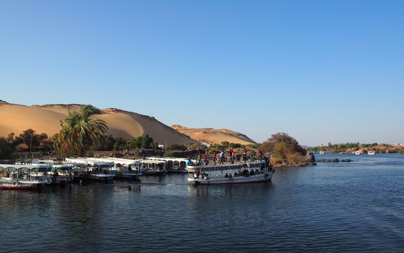 Optional Excursions (payable locally) 